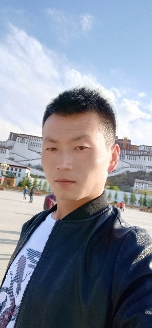 阳光下的小草的第二张照片--兰州残疾人相亲网